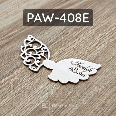 Skrzydła anioła wycinane laserowo ze sklejki, z grawerem Aniołek Babci, na Dzień Babci.